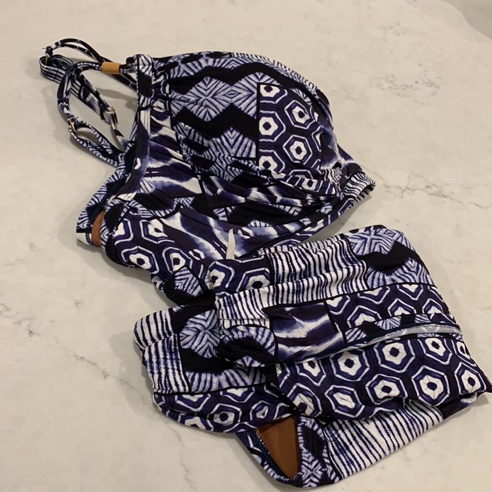 Blue Patterned Bikini Set-underwire - Picture 13 of 14